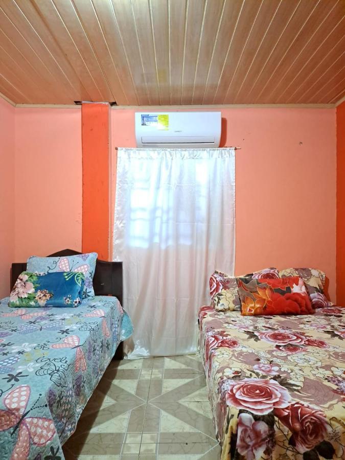 Hostal Familiar Noemi Давид Екстериор снимка